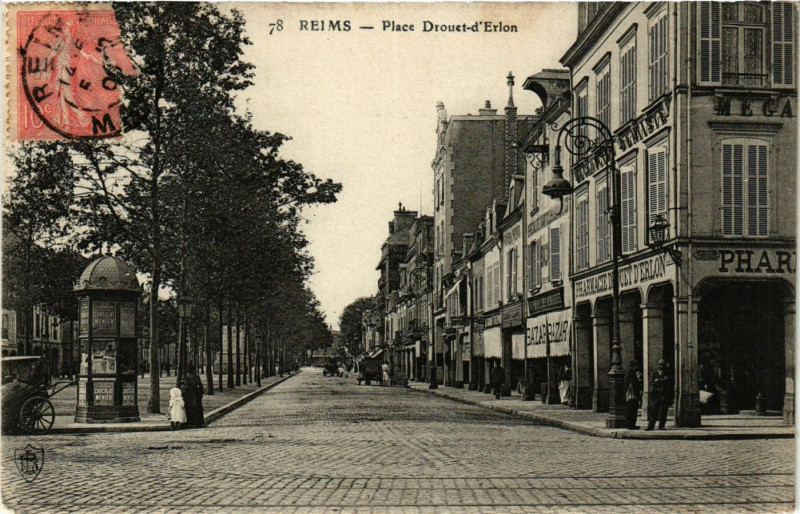Carte postale ancienne Reims-Place Drouet-d'Erlon à Reims