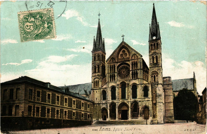 Carte postale ancienne Reims-Eglise Saint-Remi à Reims