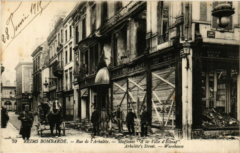 Carte postale ancienne Reims Bombardé Rue de l'Arbalete à Reims