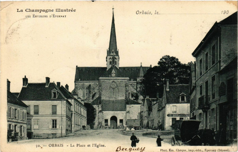 Carte postale ancienne Orbais-La Place et l'Eglise