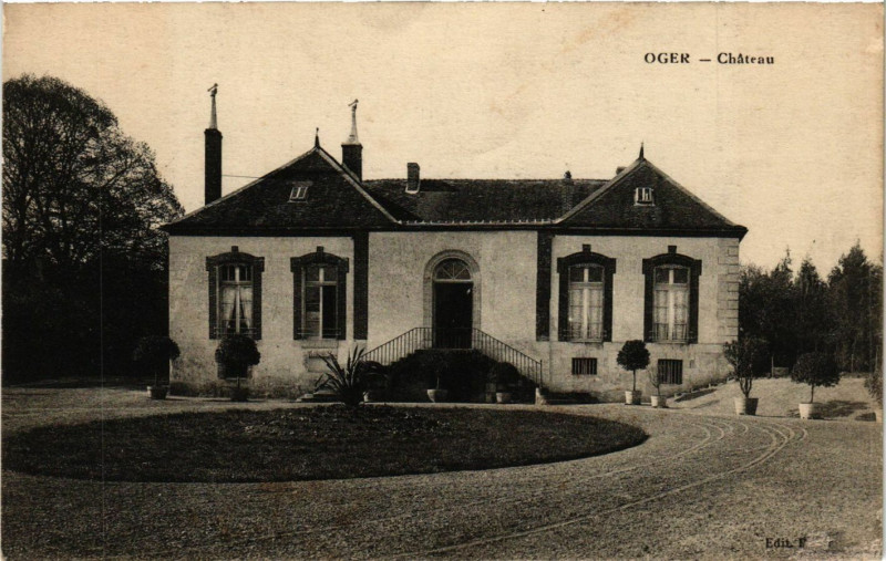 Carte postale ancienne Oger-Chateau