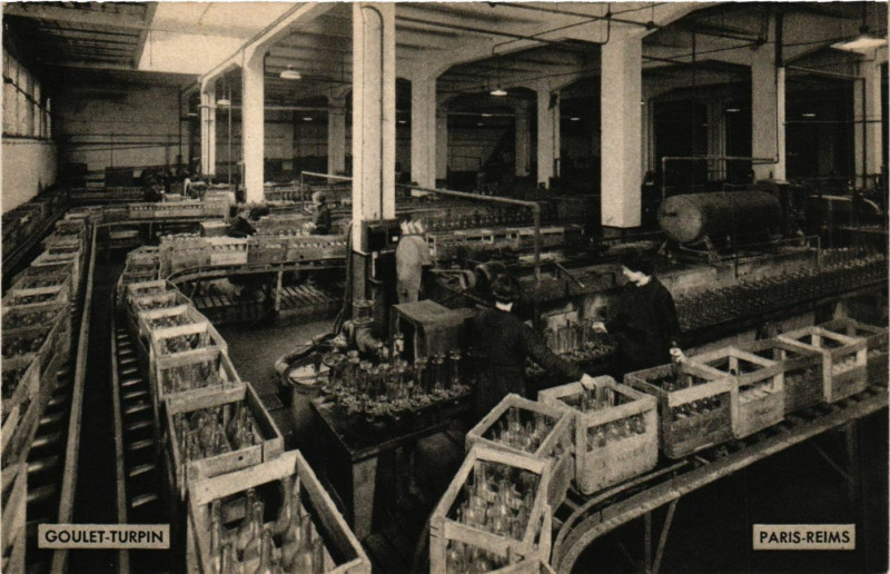 Carte postale ancienne Goulet-Turpin Chaine de preparation