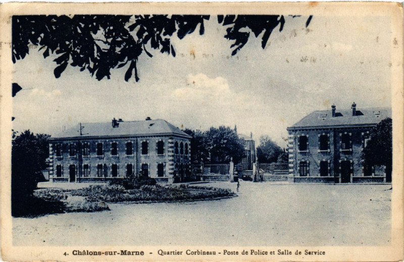 Carte postale ancienne Chalons sur Marne - Quartier Corbineau