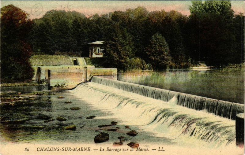 Carte postale ancienne Chalons sur Marne - Le Barrage sur la Marne