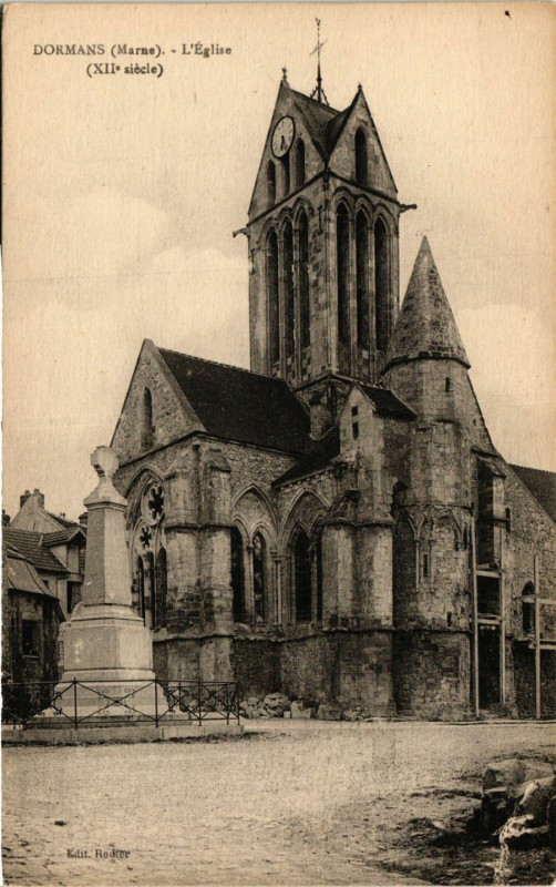 Carte postale ancienne Dormans - L'Eglise à Dormans