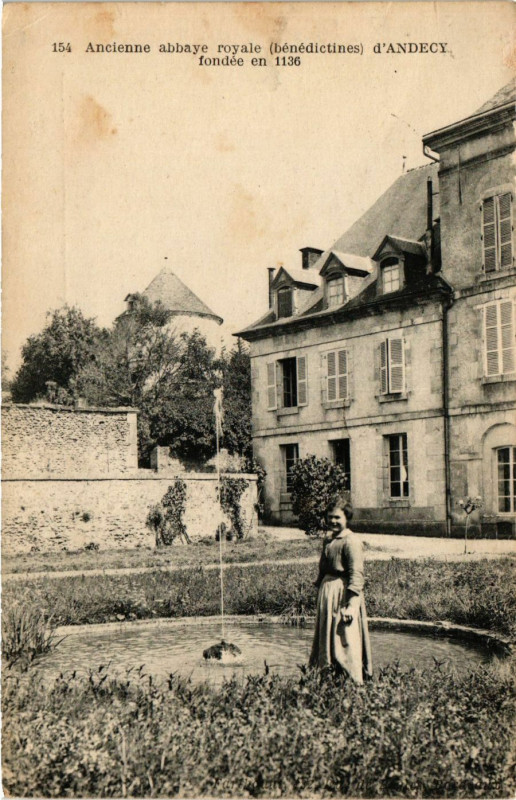 Carte postale ancienne Ancienne abbaye royale d'Andecy à Baye