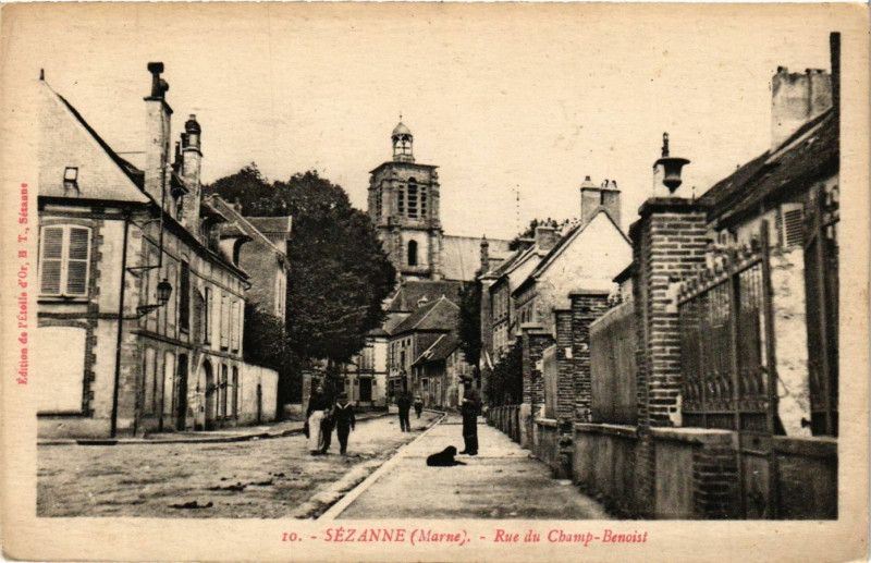 Carte postale ancienne Sezanne-Rue du Champ-Benoist à Sézanne