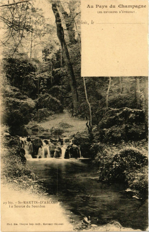 Carte postale ancienne Les Env. d'Epernay. Saint-Martin-D'Ablois la source du Sourdon à Saint-Martin-d'Ablois