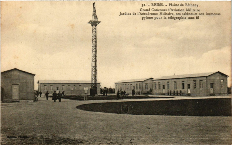 Carte postale ancienne Reims - Plaine de Betheny à Reims