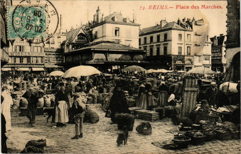 Carte postale ancienne Reims - Place des Marches à Reims