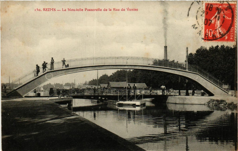 Carte postale ancienne Reims - La Nouvelle Passerelle à Reims