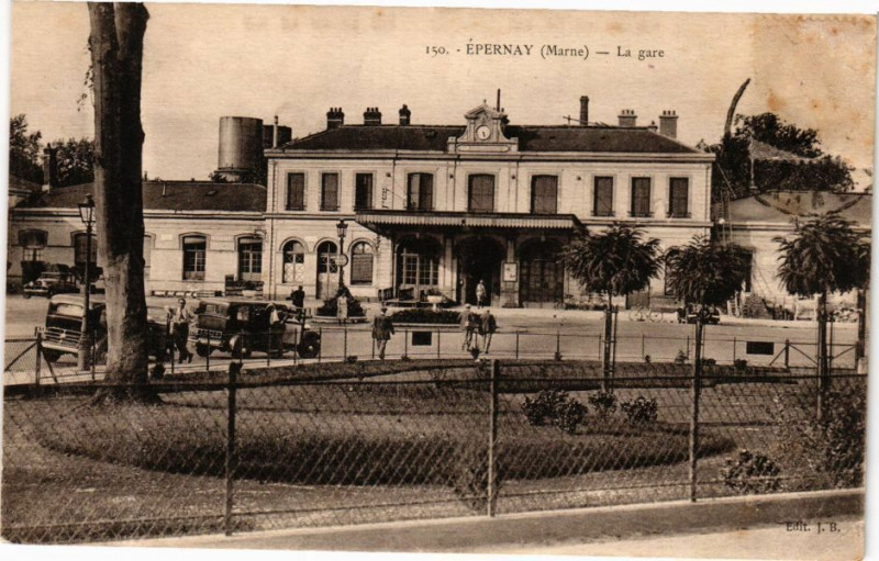 Carte postale ancienne Epernay (Marne) - La gare à Épernay