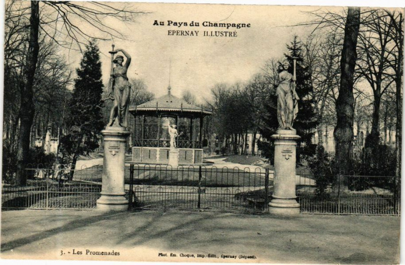 Carte postale ancienne Au Pays du Champagne - Epernay Illustré - Les Promenades à Épernay