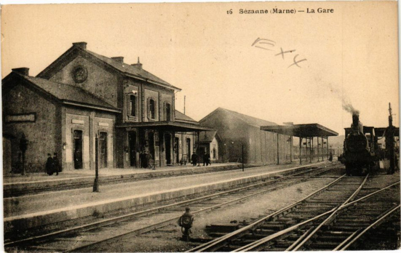 Carte postale ancienne Sezanne - La Gare à Sézanne