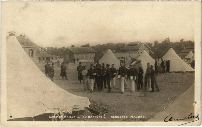 Carte postale ancienne Camp-de-Mailly - Sergents Majors - au Rapoort!