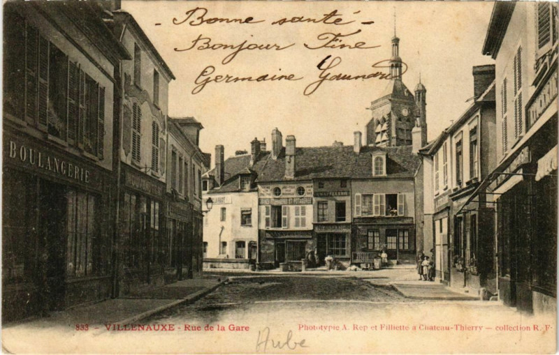 Carte postale ancienne Villenauxe - Rue de la Gare
