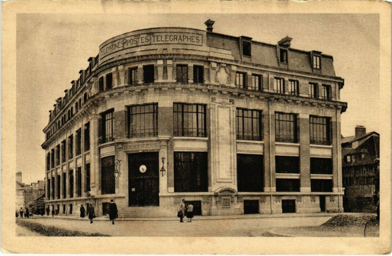 Carte postale ancienne Troyes - Hotel des Postes à Troyes