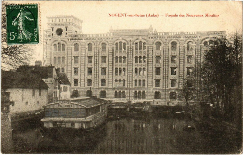 Carte postale ancienne Nogent-sur-Seine - Facade des nouveaux Moulins à Nogent-sur-Seine