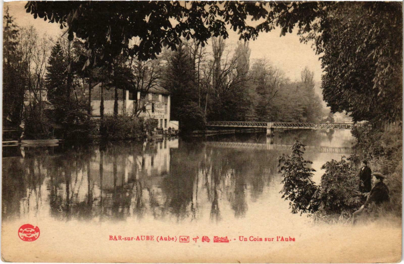 Carte postale ancienne Bar-sur-Aube Un Coin sur l'Aube à Bar-sur-Aube