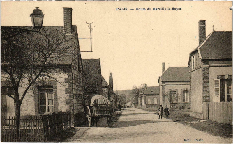 Carte postale ancienne Palis Route de Marcilly le Hayer Aube à Marcilly-le-Hayer