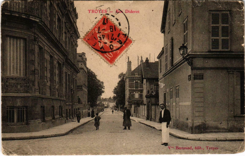 Carte postale ancienne Troyes Rue Diderot Aube à Troyes