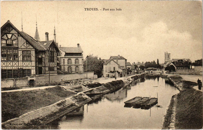 Carte postale ancienne Troyes Port aux bois Aube à Troyes