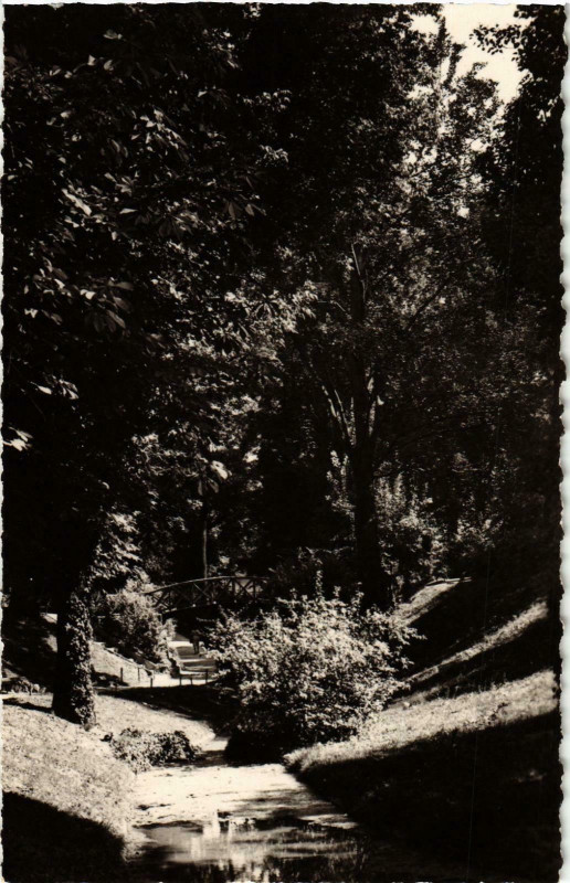 Carte postale ancienne Troyes- La Vallee Suisse France à Troyes