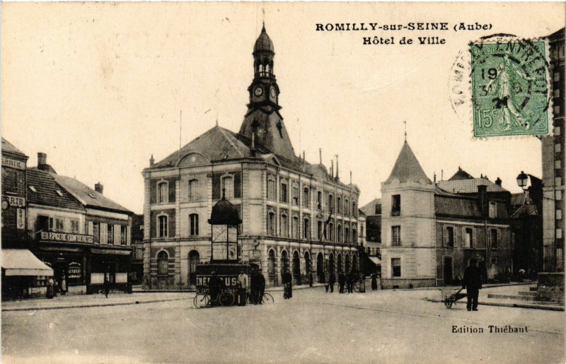 Carte postale ancienne Romilly sur Seine- Hotel de Ville France à Romilly-sur-Seine