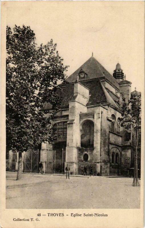 Carte postale ancienne Troyes- Eglise Saint Nicolas France à Troyes