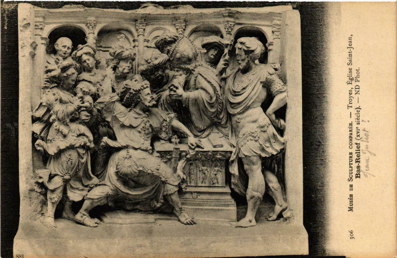 Carte postale ancienne Troyes- EgliseSaint-Jean, Bas Relief France à Troyes