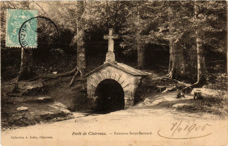 Carte postale ancienne Clairvaux- FontaineSaint-Bernard France à Fontaine