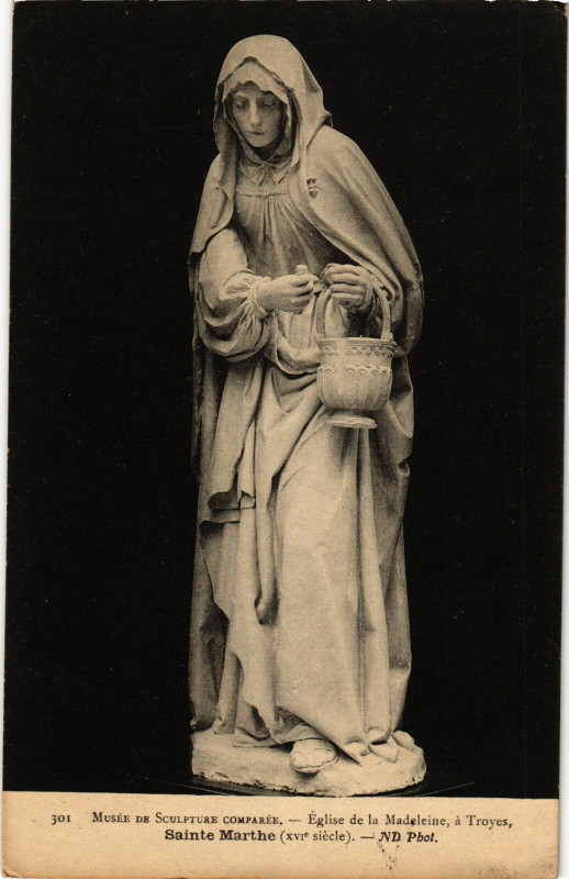 Carte postale ancienne Troyes- EgliseSainte-Madeleine, Sainte Marthe France à Troyes