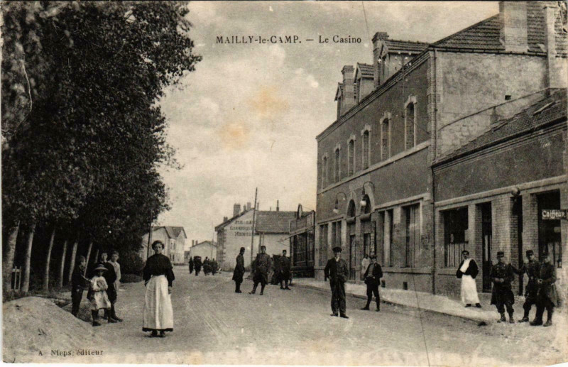 Carte postale ancienne Mailly le Camp- Le Casino France à Mailly-le-Camp