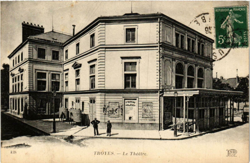 Carte postale ancienne Troyes- Le Theatre France à Troyes
