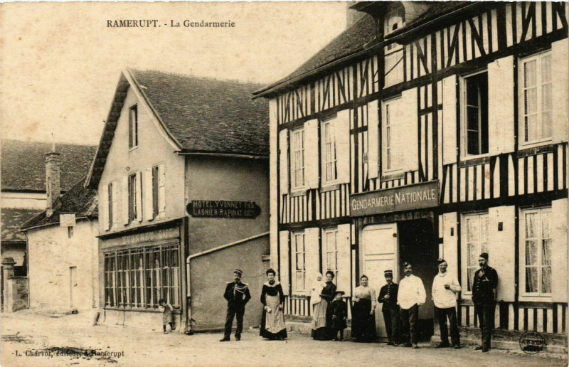Carte postale ancienne Ramerupt La Gendarmerie à Ramerupt