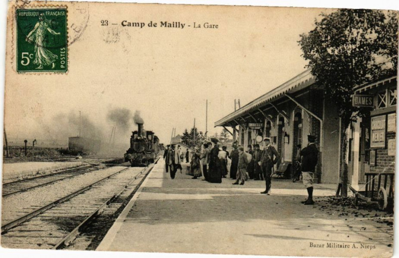 Carte postale ancienne Camp de Mailly - La Gare