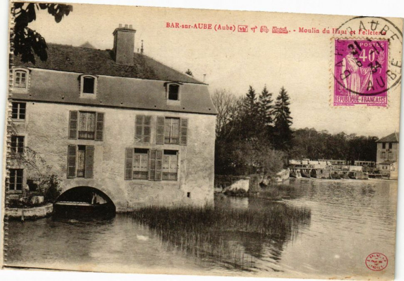 Carte postale ancienne Bar-sur-Aube - Moulin du haut et à Bar-sur-Aube