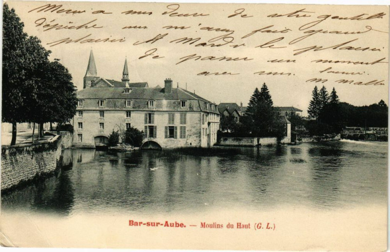 Carte postale ancienne Bar-sur-Aube - Moulin du haut à Bar-sur-Aube
