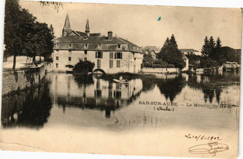 Carte postale ancienne Bar-sur-Aube - Le moulin du haut à Bar-sur-Aube