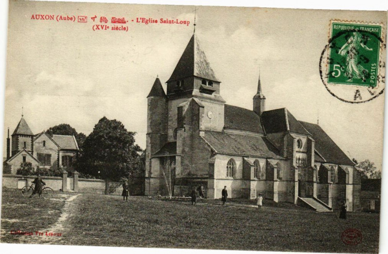 Carte postale ancienne Auxon - L'Eglise saint loup à Auxon