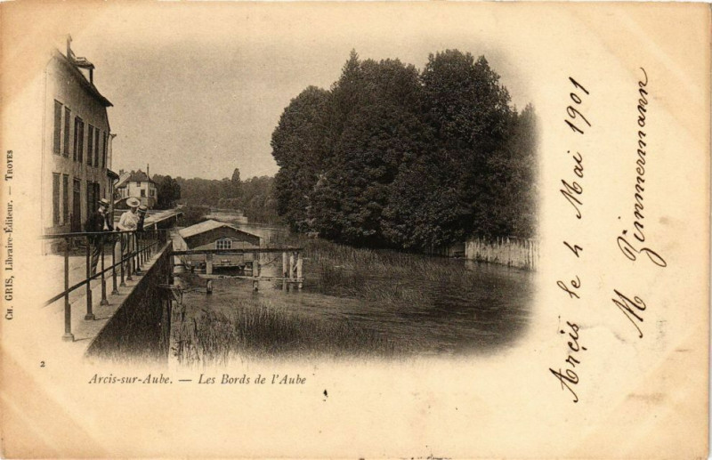 Carte postale ancienne Arcis-sur-Aube - Les bords de l'aube à Arcis-sur-Aube