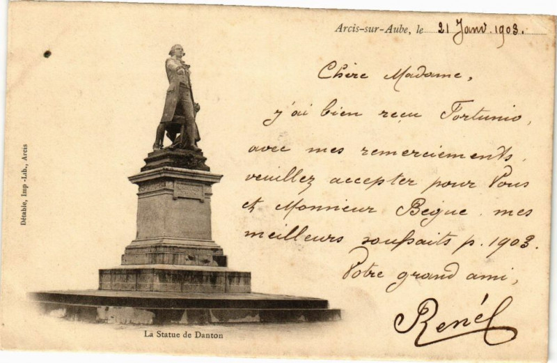 Carte postale ancienne Arcis-sur-Aube - La statue de danton à Arcis-sur-Aube