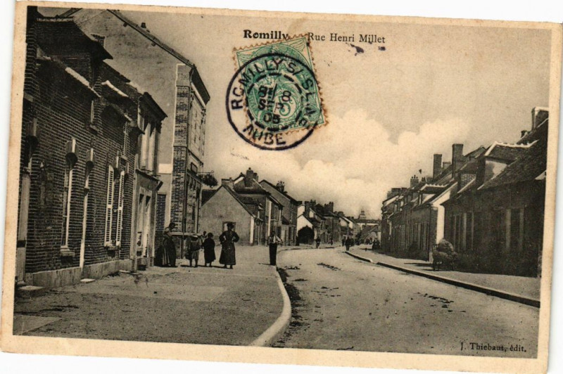 Carte postale ancienne Romilly-sur-Seine - Rue Henri-Millet à Romilly-sur-Seine