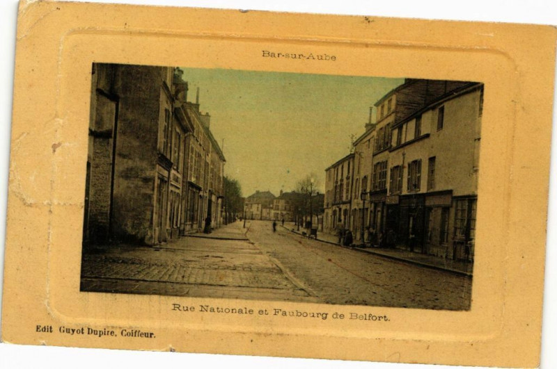 Carte postale ancienne Romilly-sur-Seine - Rue Nationale et Aubourg de Belfort à Romilly-sur-Seine