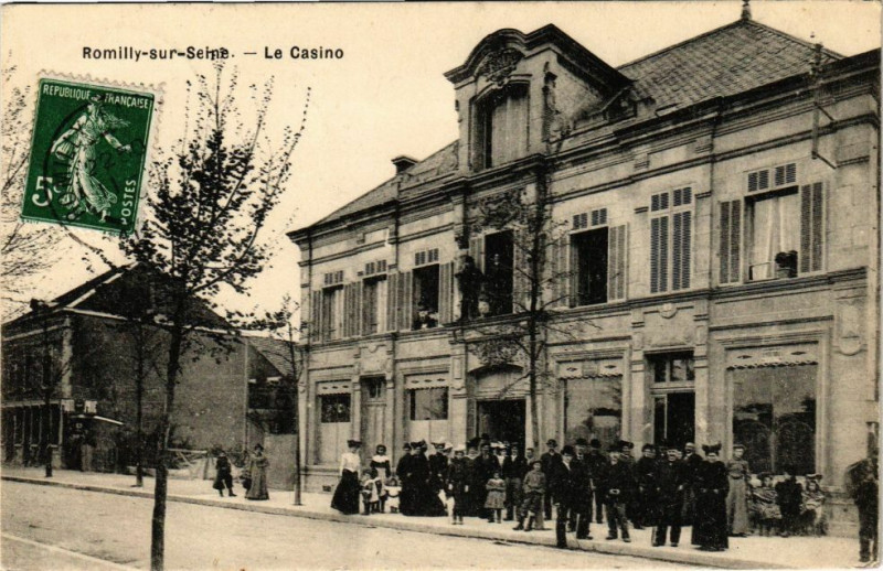 Carte postale ancienne Romilly-sur-Seine - Le Casino à Romilly-sur-Seine