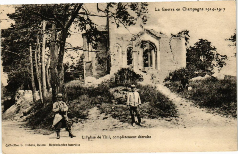 Carte postale ancienne Trainel - l'Eglise de Thil, completement détruite à Traînel
