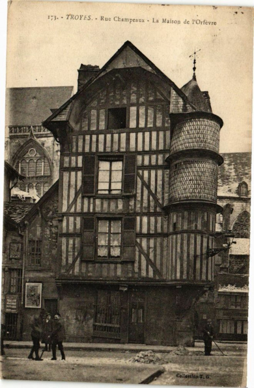 Carte postale ancienne Troyes - Maions d'Orfevre à Troyes