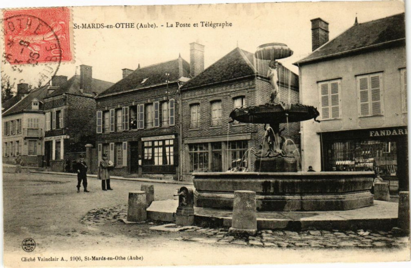 Carte postale ancienne Saint-Mards-en-Othe - La poste et Télégraphe à Saint-Mards-en-Othe