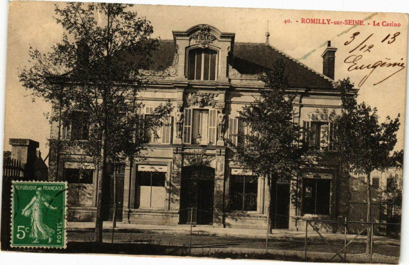 Carte postale ancienne Romilly-sur-Seine - Le Casino à Romilly-sur-Seine