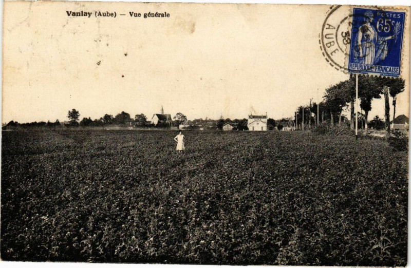 Carte postale ancienne Vanlay - Vue générale à Vanlay